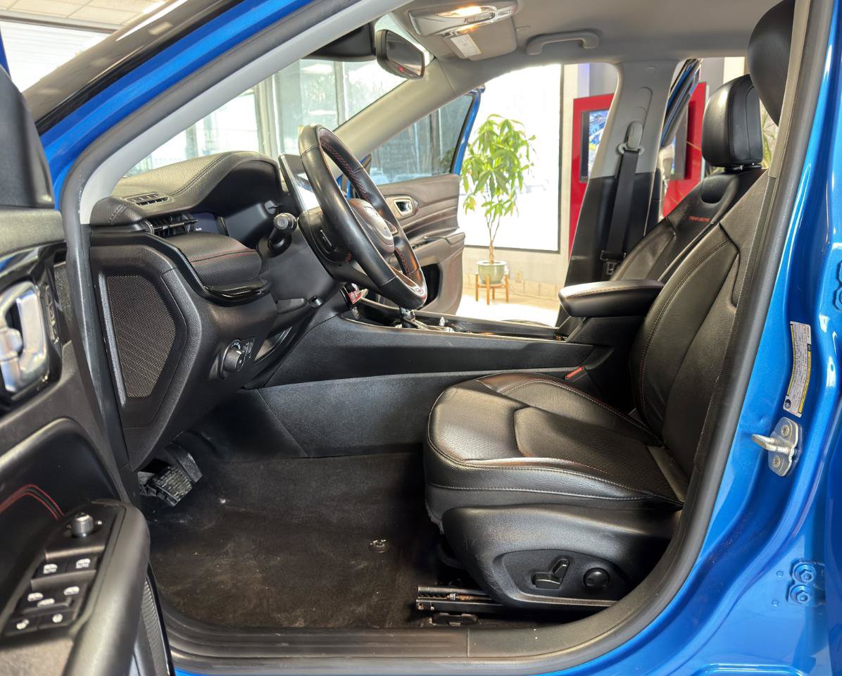 Used 2022 Jeep Compass Trailhawk w/ Trailhawk Elite Group AWD/4WD image 27