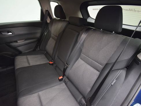 Used 2025 Nissan Rogue SV AWD/4WD image 20