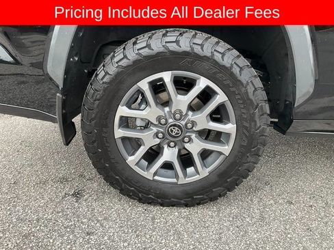 Used 2026 Toyota Sequoia 1794 Edition AWD/4WD image 28