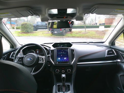 Used 2018 Subaru Crosstrek 2.0i Limited image 33