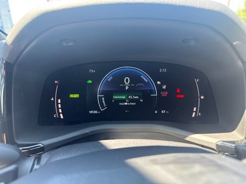 Used 2025 Toyota Camry SE w/ Convenience Package FWD image 20