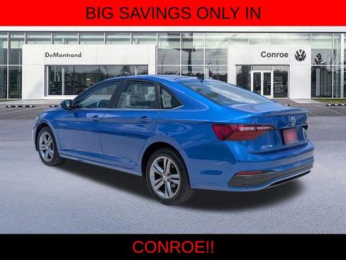 Used 2024 Volkswagen Jetta SE FWD image 7