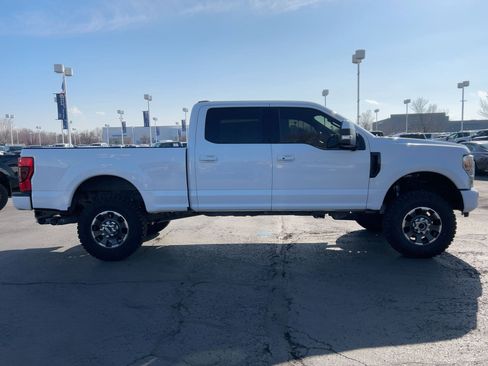Used 2022 Ford F250 Lariat w/ Lariat Ultimate Package image 2