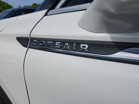 Certified 2023 Lincoln Corsair Reserve image 10