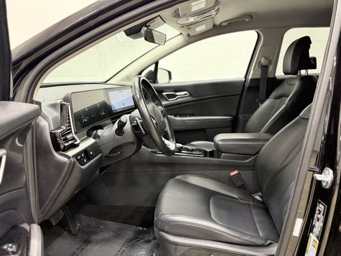 Used 2023 Kia Sportage EX image 26