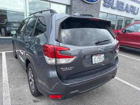 Used 2020 Subaru Forester Premium w/ Popular Package #1 AWD/4WD image 4