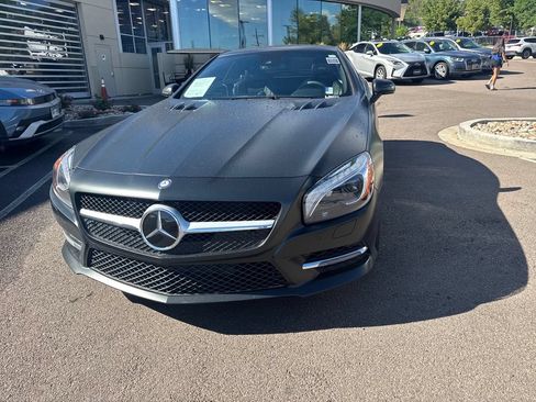 Used 2016 Mercedes-Benz SL 550 image 4