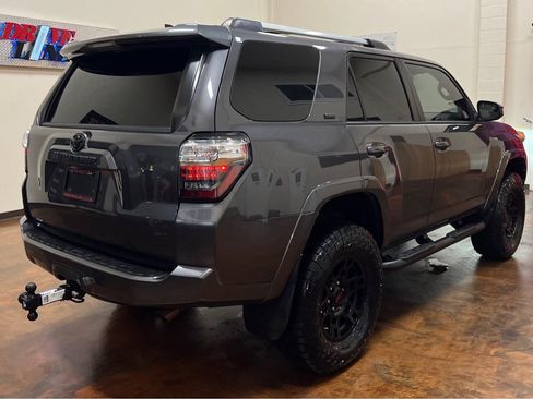 Used 2021 Toyota 4Runner SR5 RWD image 9