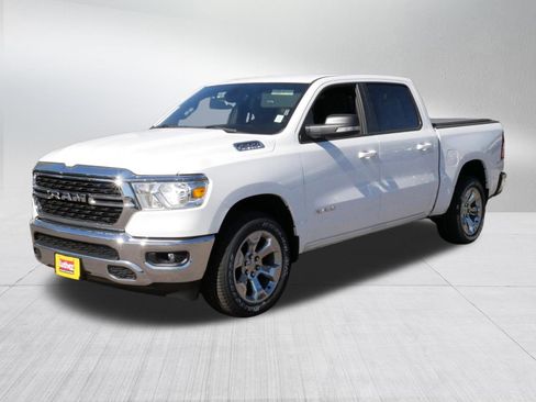 Used 2022 RAM 1500 Big Horn AWD/4WD image 3