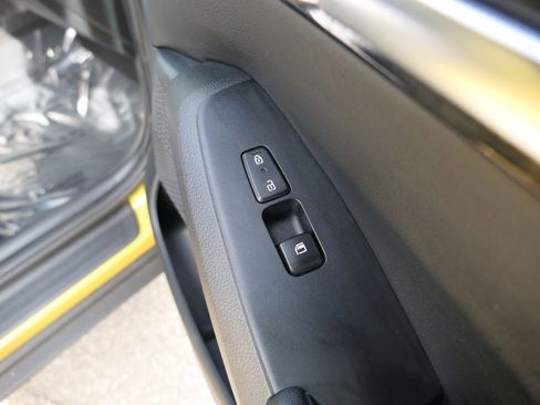 Used 2022 Kia Seltos S image 26