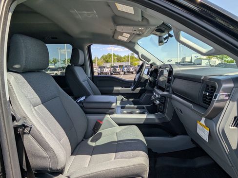 New 2025 Ford F150 XLT w/ Equipment Group 303A High image 8