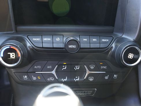 Used 2018 Chevrolet Corvette 2LT w/ 2LT Preferred Equipment Group image 32