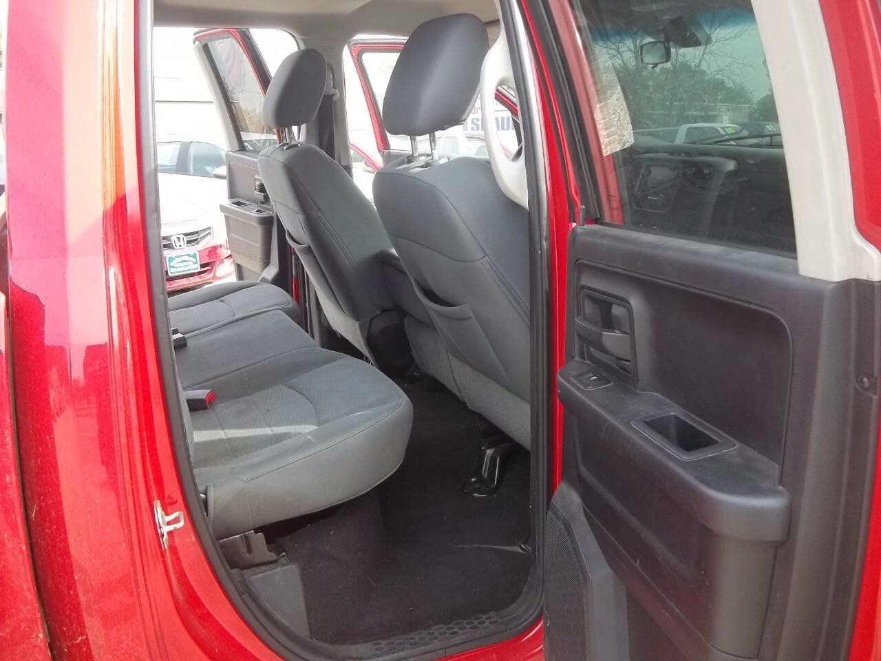 Used 2013 RAM 1500 Express RWD image 14