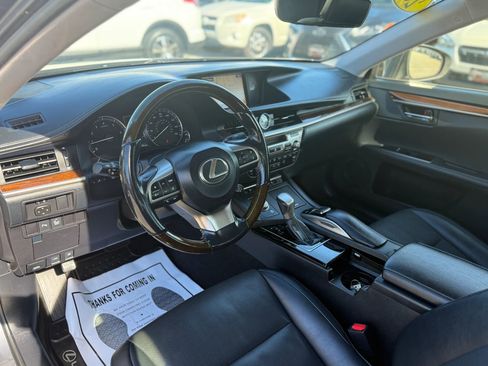 Used 2016 Lexus ES 350 image 14