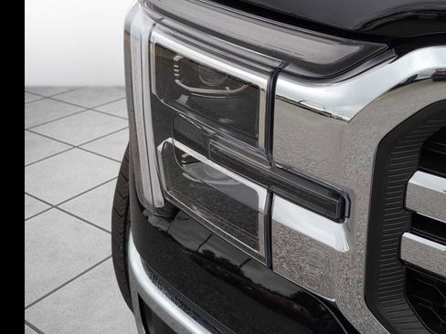 New 2025 Ford F150 Lariat w/ Equipment Group 502A High image 3