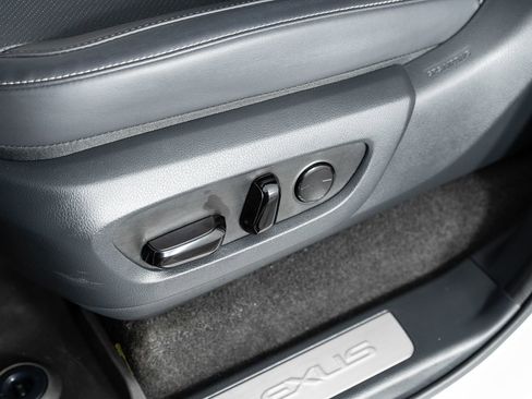 Used 2025 Lexus GX 550 image 16