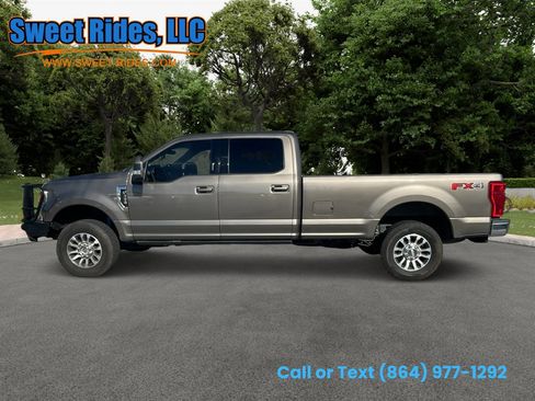 Used 2022 Ford F350 Lariat w/ Lariat Value Package image 2