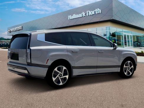 New 2026 Hyundai Ioniq 9 Calligraphy image 8