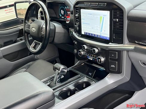 Used 2021 Ford F150 Lariat RWD image 12