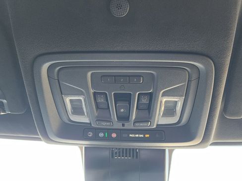 New 2026 GMC Sierra 3500 Denali Ultimate image 40