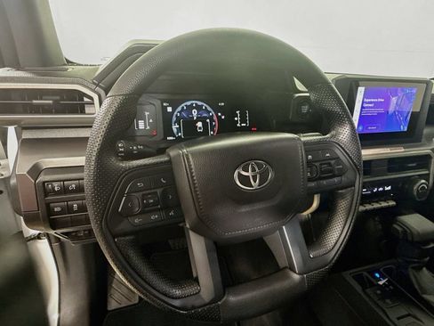 Used 2025 Toyota Tacoma SR5 RWD image 12