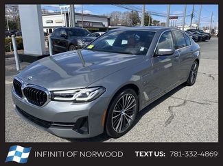 Used 2023 BMW 530e xDrive w/ Premium Package AWD/4WD video 1