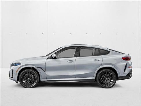 New 2026 BMW X6 M60i image 3