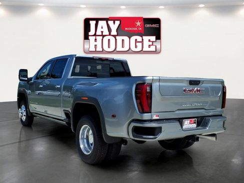 New 2026 GMC Sierra 3500 Denali w/ Technology Package AWD/4WD image 3