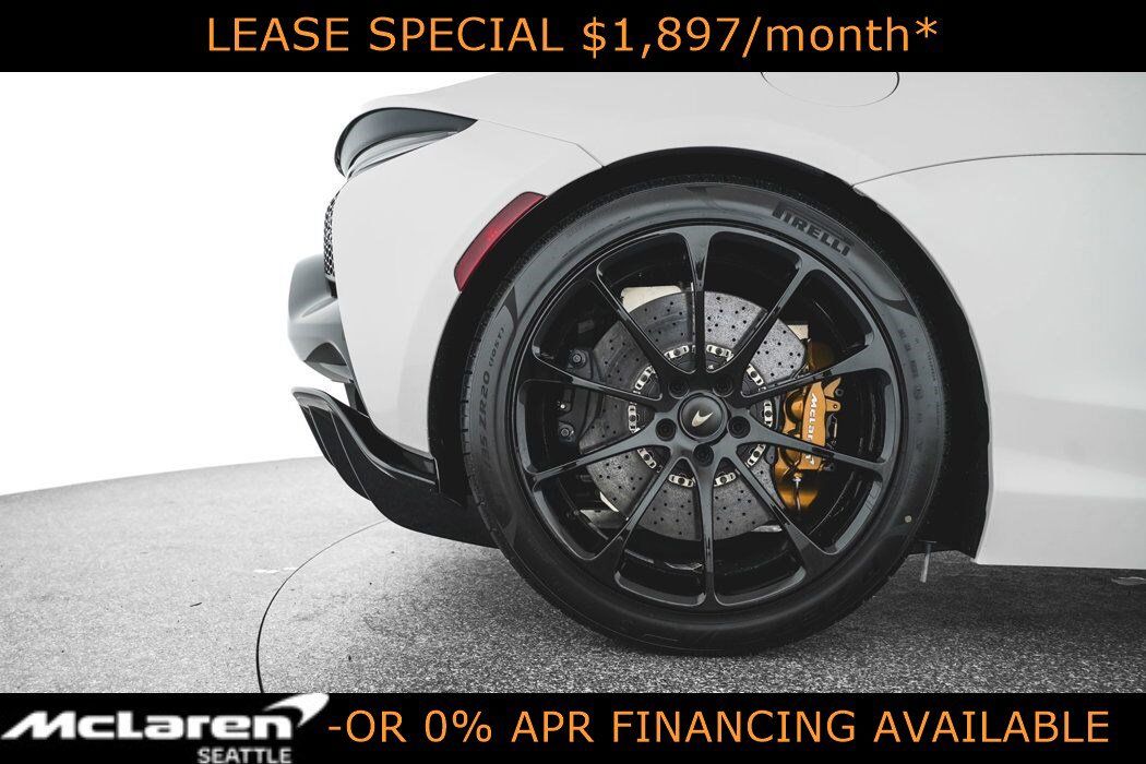 Used 2025 McLaren Artura Spider RWD image 18