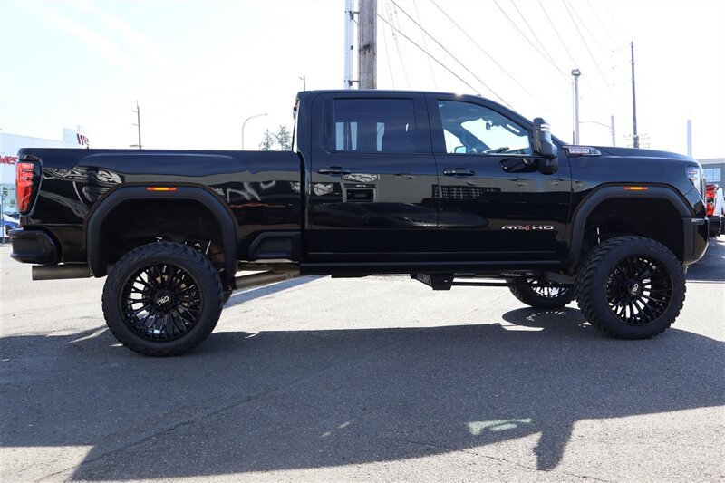 Used 2026 GMC Sierra 3500 AT4 w/ AT4 Premium Plus Package AWD/4WD image 6
