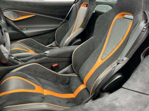Used 2021 McLaren 720S Luxury image 20
