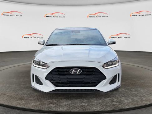 Used 2020 Hyundai Veloster 2.0 Premium FWD image 3