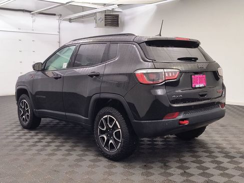 Used 2024 Jeep Compass Trailhawk image 3
