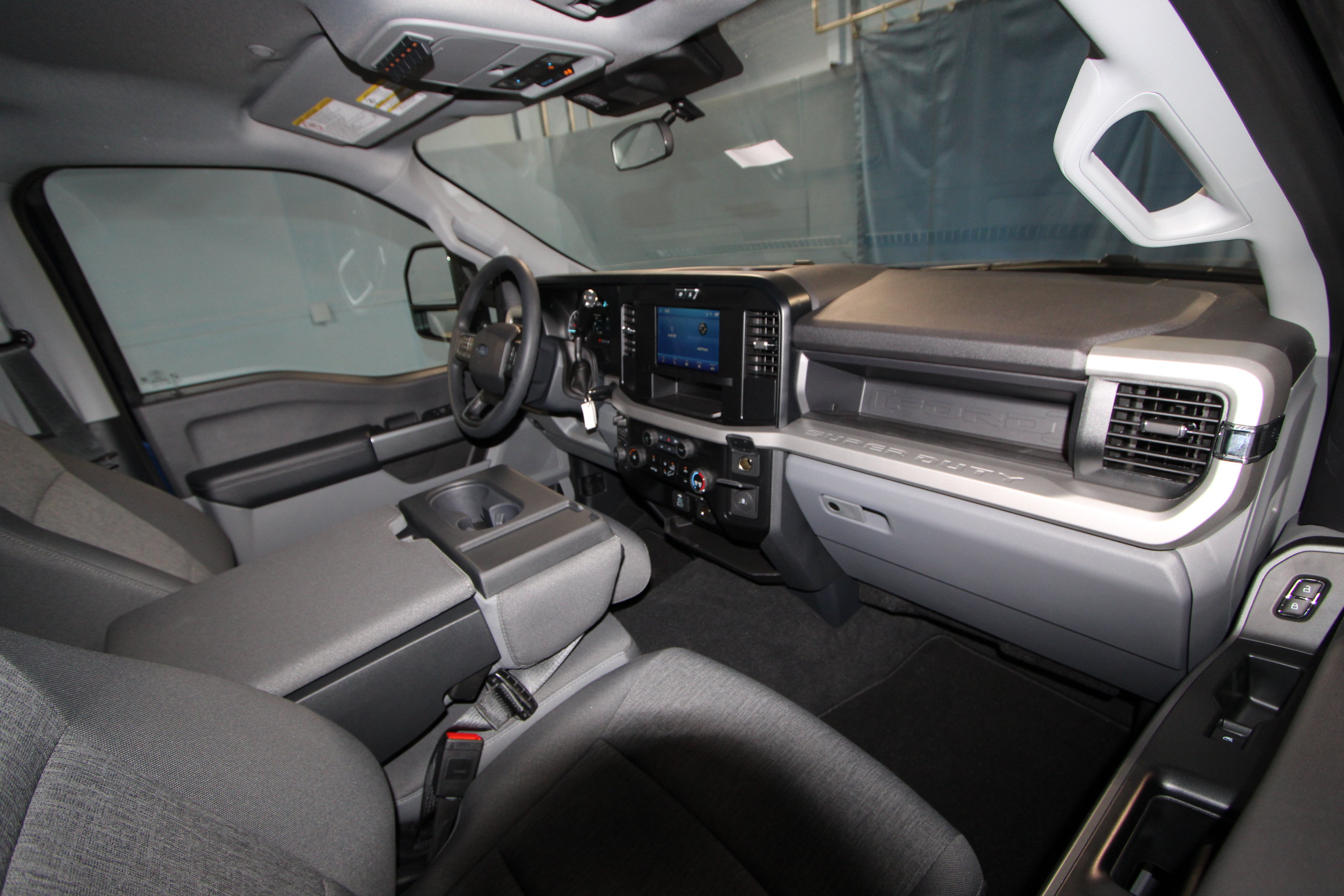 New 2027 Ford F350 XL w/ STX Appearance Package AWD/4WD image 15