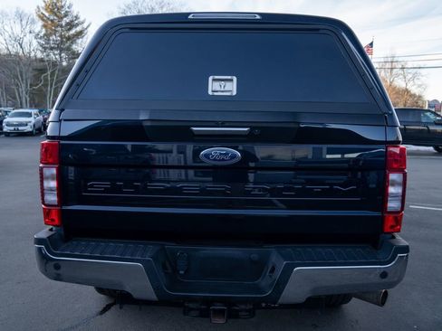 Used 2022 Ford F250 Lariat w/ Chrome Package image 5