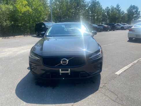 Used 2023 Volvo S60 B5 Plus AWD/4WD image 10