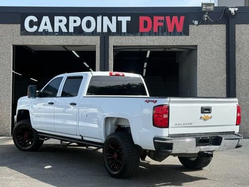 Used 2018 Chevrolet Silverado 2500 W/T w/ WT Convenience Package AWD/4WD image 9