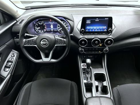 Used 2024 Nissan Sentra SV image 12