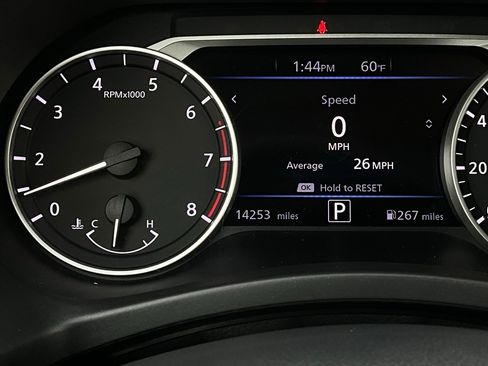 Used 2025 Nissan Sentra SV image 36