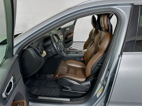 Used 2018 Volvo XC60 T5 Inscription image 23