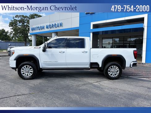 Used 2023 GMC Sierra 2500 Denali w/ Denali Ultimate Package AWD/4WD image 2