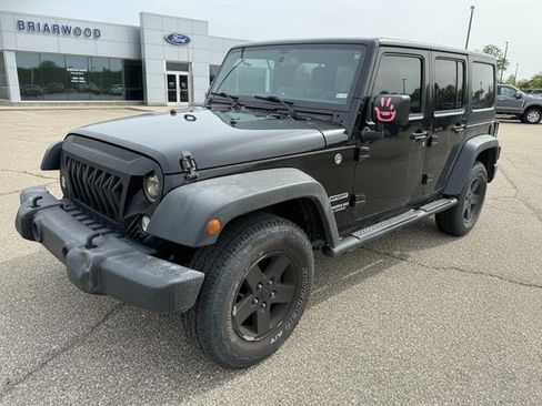 Used 2017 Jeep Wrangler Unlimited Sport w/ Quick Order Package 24S AWD/4WD image 1