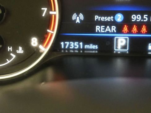 Used 2025 Nissan Altima 2.5 SR image 13