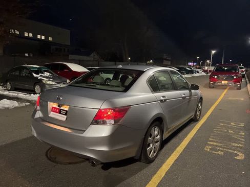 Used 2009 Honda Accord EX-L image 17