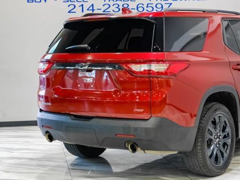Used 2020 Chevrolet Traverse RS FWD image 12