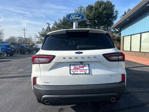 New 2026 Ford Escape ST-Line w/ Tech Pack #1 AWD/4WD image 7