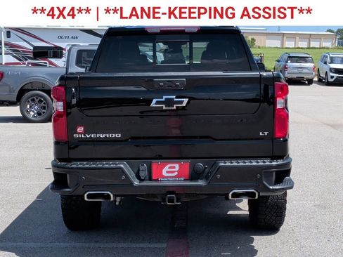 Used 2024 Chevrolet Silverado 1500 LT Trail Boss w/ Convenience Package II AWD/4WD image 7