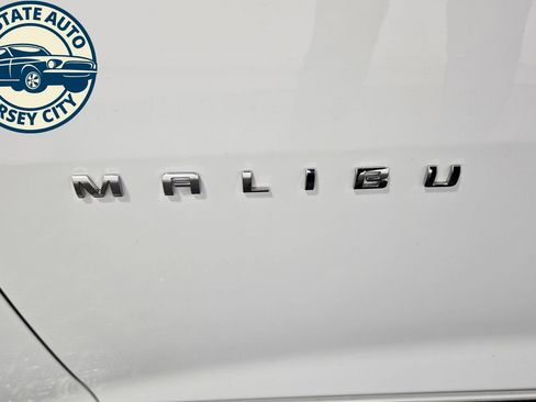 Used 2023 Chevrolet Malibu LT FWD image 27