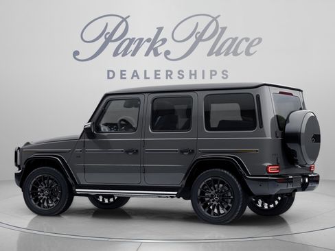 Used 2023 Mercedes-Benz G 550 image 13