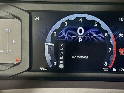 Used 2025 Toyota Tacoma SR5 AWD/4WD image 12